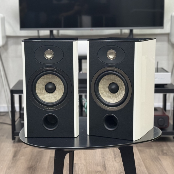 [고객인수품]포칼 아리아 906