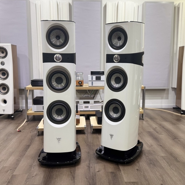 [고객인수품]포칼 소프라 No.2 화이트